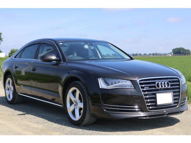 アウディA8 3.0 TFSI クワトロ 4WD　検R9/10　スーパーチャージャー　クルコン　バックカメラ　TV　パワーバックドア 正規輸入車 3000