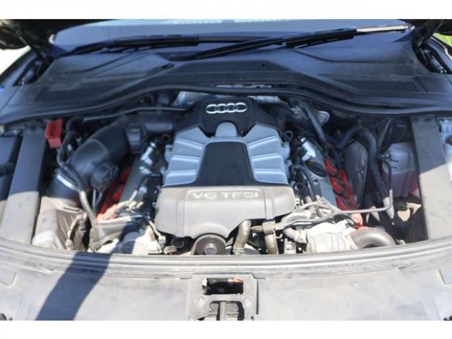 アウディA8 3.0 TFSI クワトロ 4WD　検R9/10　スーパーチャージャー　クルコン　バックカメラ　TV　パワーバックドア 正規輸入車 3000