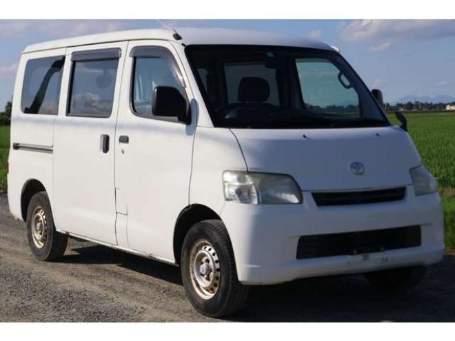 ライトエースバン1.5 GL 4WD　検1年　キーレス　自社　ローンカノウ 1500