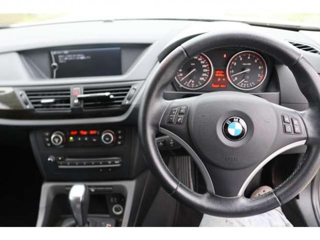 BMWX1 xドライブ 25i 4WD　検二年　自社　ローンカノウ 正規輸入車 3000