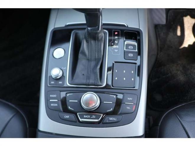アウディA6 2.8 FSI クワトロ 4WD　検二年　両席シートヒーター　BOSEサウンド　自社　ローンカノウ 正規輸入車 2800