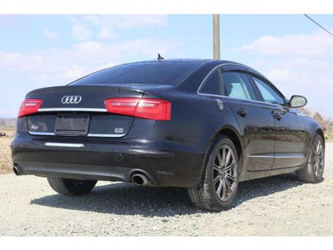 アウディA6 2.8 FSI クワトロ 4WD　検二年　両席シートヒーター　BOSEサウンド　自社　ローンカノウ 正規輸入車 2800