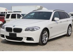 BMW　5シリーズツーリング 523d ブルーパフォーマンス Mスポーツパッケージ　検二年　シートヒーター　ETC　ディーゼルターボ 正規輸入車 2WD 2000