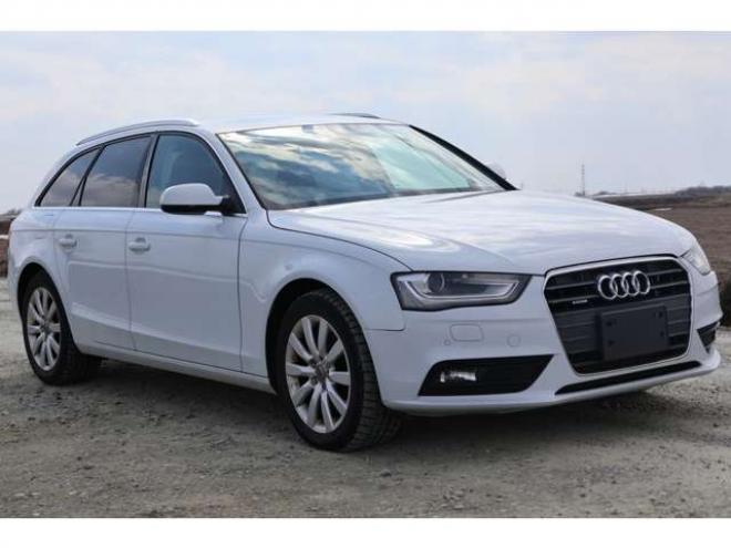 アウディA4アバント 2.0 TFSI クワトロ 4WD　検二年　後期　バックカメラ　Bluetooth 正規輸入車 2000