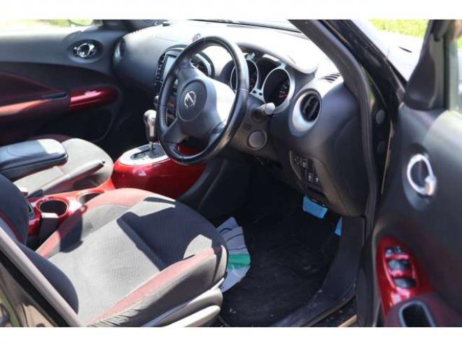 ジューク1.6 16GT FOUR 4WD　検二年　バックカメラ　Bluetooth　エンスタ　自社　ローンカノウ 1600