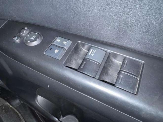 N-BOXG Lパッケージ 4WD　4ナンバー登録車　夏冬タイヤ　Pスライド　Egスターター 660