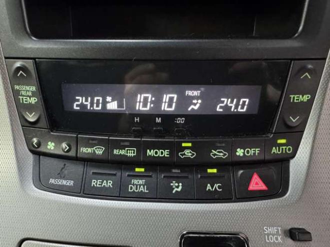 ヴェルファイア2.4 Z 4WD　寒冷地仕様車　ナビ　TV　Bカメラ　Bluetooth　Pスライド 2400