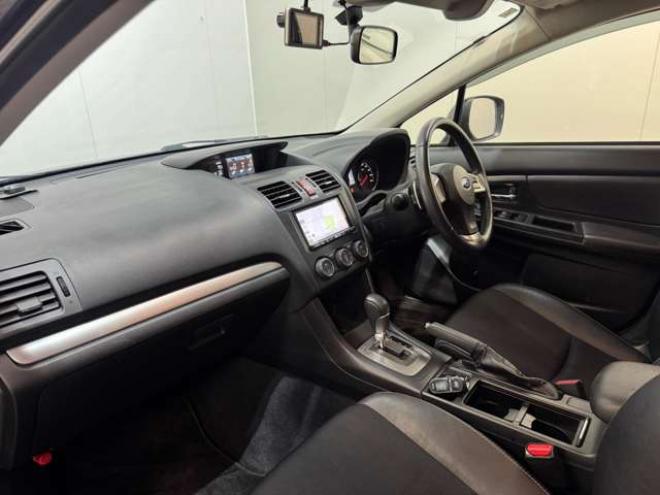 インプレッサスポーツ 2.0 i アイサイト 4WD　ナビ　TV　Bluetooth　Egスターター 2000