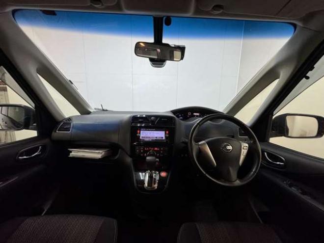 セレナ2.0 ハイウェイスター Vセレクション+Safety 4WD　ナビ　TV　Bluetooth　両側Pスライド　Egスターター　フリップダウン 2000