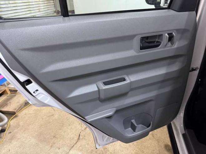 タフトX 4WD　ナビ　TV　Bカメラ　Bluetooth　ガラスルーフ　Egスターター 660