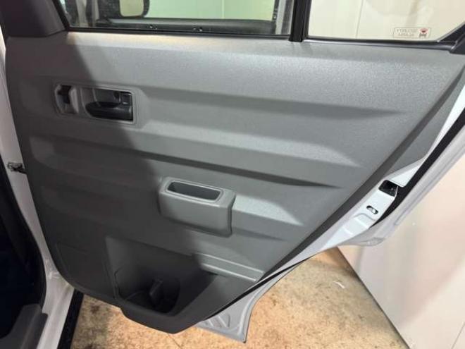 タフトX 4WD　ナビ　TV　Bカメラ　Bluetooth　ガラスルーフ　Egスターター 660