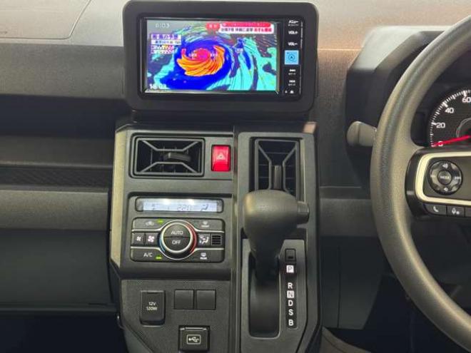 タフトX 4WD　ナビ　TV　Bカメラ　Bluetooth　ガラスルーフ　Egスターター 660