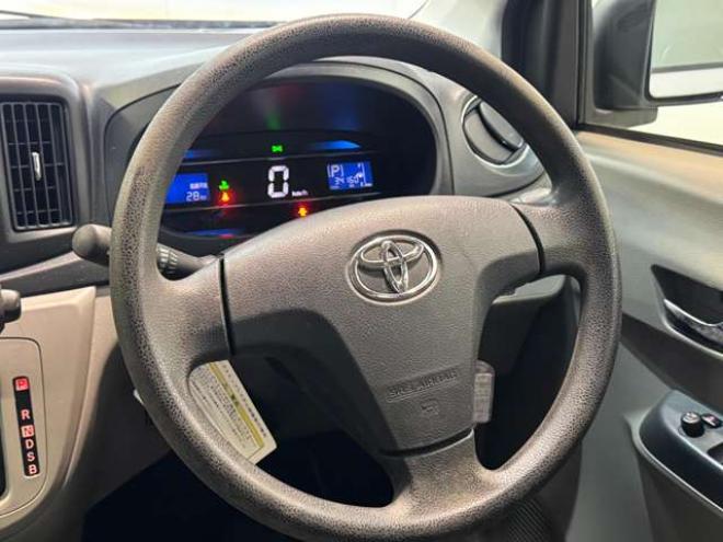 ピクシスエポックXf SA 4WD　SA　アイドリングストップ 660