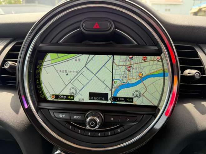 ミニクーパー 3ドア　純正ナビ・Bカメラ　Bluetooth 正規輸入車 2WD 1500