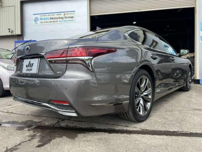 レクサスLS 500h Fスポーツ 4WD　法定12ヵ月点検整備付・本州仕入車両・有償色マンガンラスター・サンルーフ・ブラックレザー・純正エンジンスターター・デジタルインナーミラー・4WD・純正20インチAW・AC100V1500W給電 3500