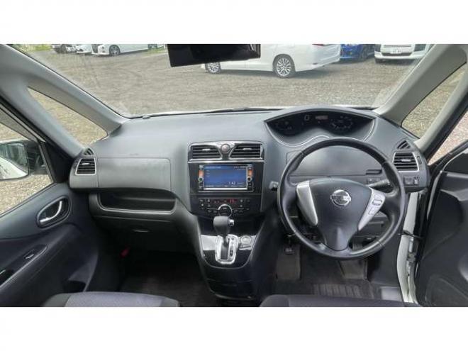 セレナ2.0 ハイウェイスター Vエアロモード 4WD　 2000