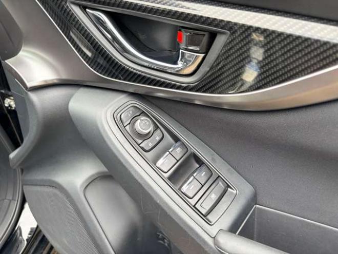 インプレッサG4 2.0 i-S アイサイト 4WD　 2000