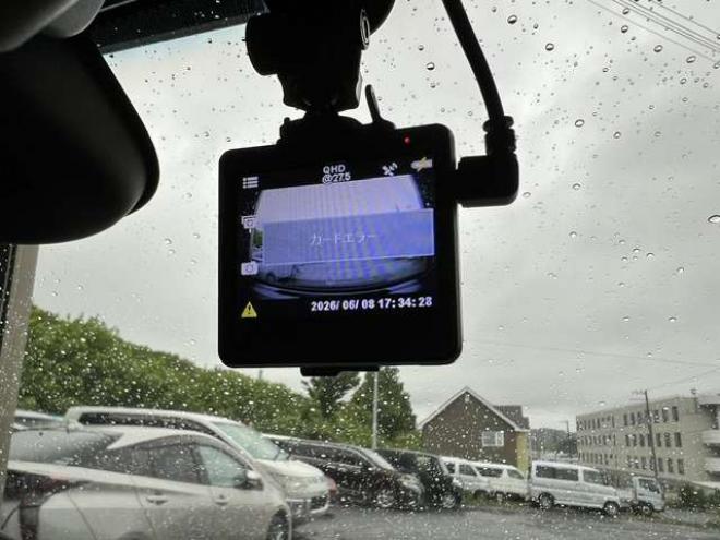 フィットハイブリッド　モデューロスタイル　法定12ヵ月点検整備付・本州仕入車両・Bluetooth対応純正ナビ・カラーバックモニター・ドライブレコーダー・モデューロスタイル・モデューロマフラー 2WD 1500