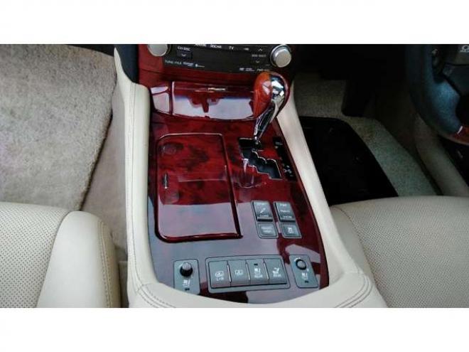 レクサスLSハイブリッド 600h バージョンU Iパッケージ 4WD　BRANEW22インチAW/サスコン/本州仕入車 5000