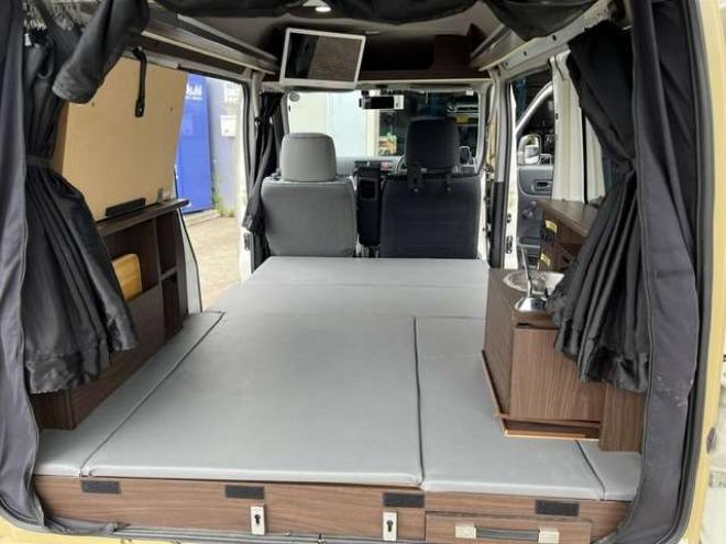 アクティバン SDX　キャンピング仕様車・車中泊仕様・マッドベージュ全塗装・Bluetooth対応社外ナビ・リアモニター・ベッドキット・LED照明・簡易シンク・100V外部電源・車検令和10年5月 2WD 660