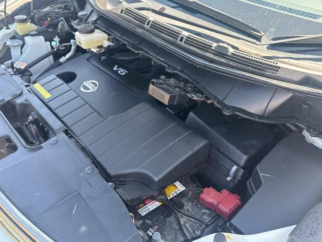 エルグランド3.5 350ハイウェイスターアーバンクロム4WD　ローンが不安な方＜優遇ローン＞　本州仕入　寒冷地仕様　 純正ナビTV　両側パワスラ 4WD 3500 5Dr