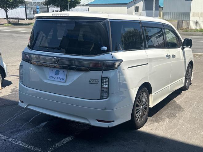 エルグランド3.5 350ハイウェイスターアーバンクロム4WD　ローンが不安な方＜優遇ローン＞　本州仕入　寒冷地仕様　 純正ナビTV　両側パワスラ 4WD 3500 5Dr