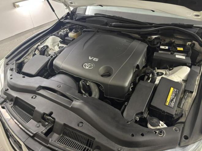 マークXプレミアム　Ｆｏｕｒ　本州仕入　ワンオーナー　最上級グレード　禁煙車　純正ハーフレザーシート　純正１６インチＡＷ　社外１６ＡＷ＋スタッドレスタイヤ　純正ナビ　フルセグ地デジ　Ｂｌｕｅｔｏｏｔｈオーディオ　バックカメラ 4WD 2500 4Dr