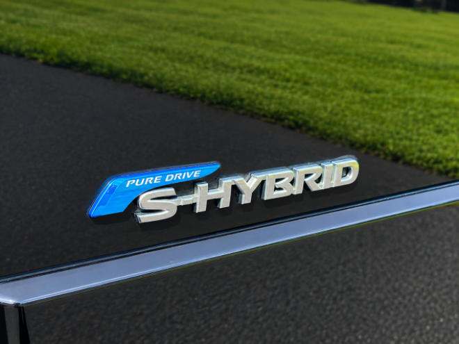 セレナハイウェイスターVセレクション2 S-HYBRID 本州車寒冷地仕様 ナビ9インチTVバックカメラ アラウンドビューモニター フリップダウンモニター 両側パワースライドドア 15インチアルミタイヤ 車検新規2年 24ヶ月点検整備済  4WD 2000 5Dr