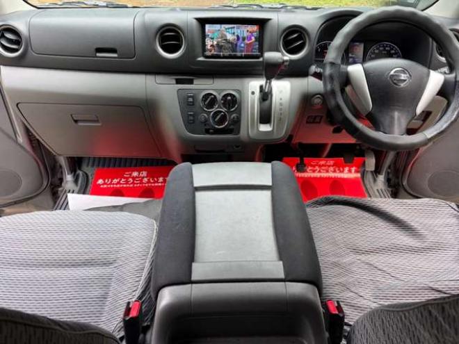 キャラバンNV350 2.5 プレミアムGX ロングボディ ディーゼルターボ 4WD　本州仕入　社外ナビ　バックカメラ　地デジ　エンジンスターター　ベットキット　ETC 2500