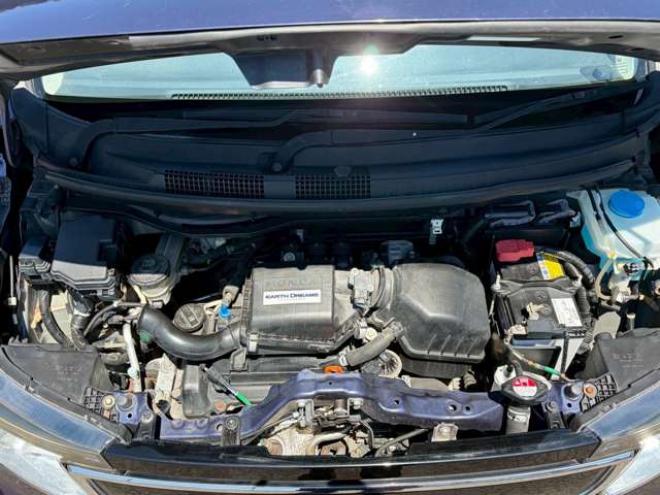 N-WGNG 4WD　社外ナビ　バックカメラ　プッシュスタート　ミラーヒーター　横滑り防止　スマートキー 660