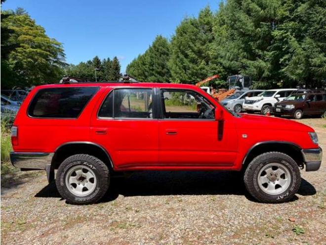 ハイラックスサーフ2.7 SSR-X 4WD　リフトアップ　全塗装済レッド　社外ナビ　ETC　パワステ　パワーウィンドウ　ABS　キーレスエントリー　ルーフレール　サンルーフ 2700