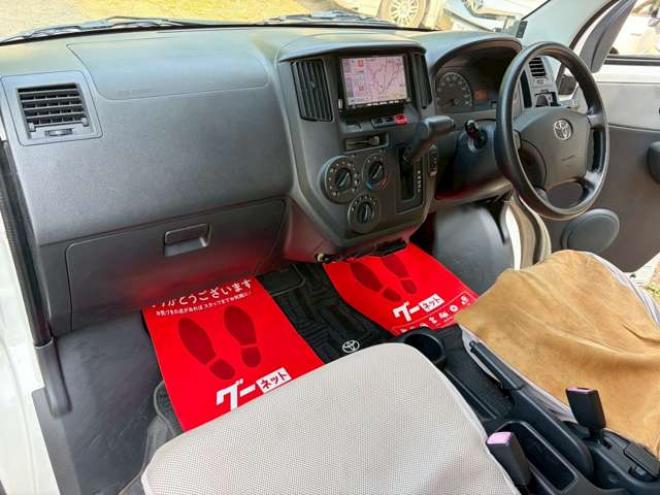 ライトエースバン1.5 DX 4WD　ワンオーナー　パワステ　両側スライドドア　寒冷地仕様　ナビ　ABS　エアコン 1500
