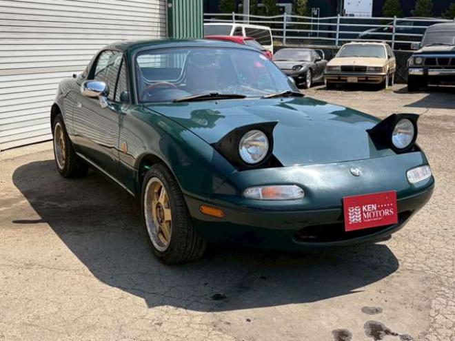 ロードスター1.8 Vスペシャル　パワステ　パワーウィンドウ　エアコン　アルミホイール　ETC　ABS　横滑り防止装置 2WD 1800