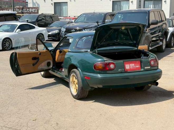 ロードスター1.8 Vスペシャル　パワステ　パワーウィンドウ　エアコン　アルミホイール　ETC　ABS　横滑り防止装置 2WD 1800