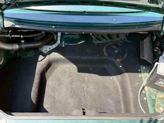 ロードスター1.8 Vスペシャル　パワステ　パワーウィンドウ　エアコン　アルミホイール　ETC　ABS　横滑り防止装置 2WD 1800