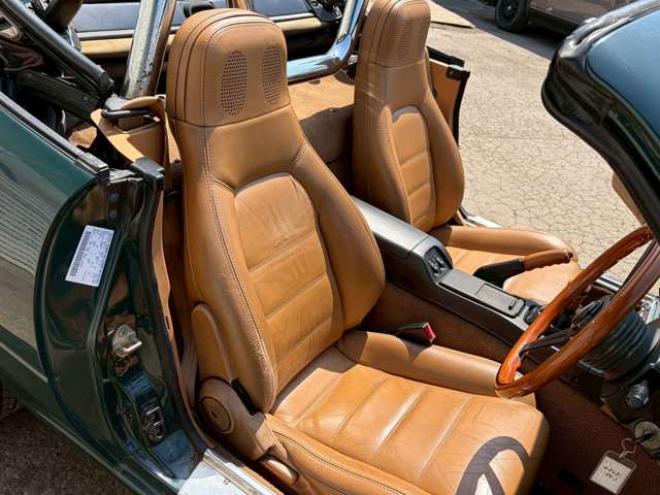 ロードスター1.8 Vスペシャル　パワステ　パワーウィンドウ　エアコン　アルミホイール　ETC　ABS　横滑り防止装置 2WD 1800