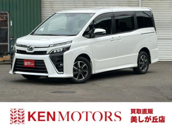 ヴォクシー2.0 ZS 4WD　後期　純正スマートエンスタ　スペアキー　ワンオーナー　純ナビ　バックカメラ　ETC　ネッセン　プッシュスタート　レーンキープ　オートライト　両側パワースライドソア　軽減ブレーキ 2000
