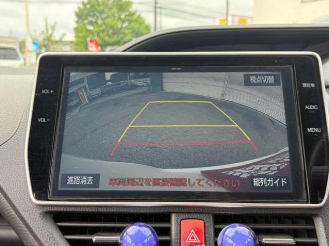 ヴォクシー2.0 ZS 4WD　後期　純正スマートエンスタ　スペアキー　ワンオーナー　純ナビ　バックカメラ　ETC　ネッセン　プッシュスタート　レーンキープ　オートライト　両側パワースライドソア　軽減ブレーキ 2000