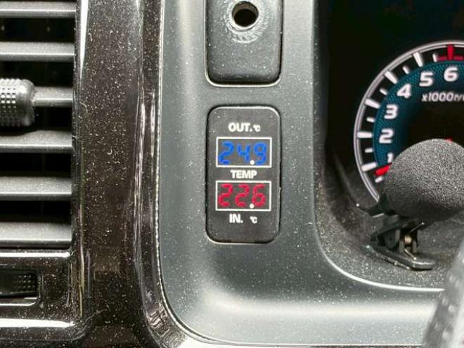 ハイエースバン2.7 スーパーGL プライムセレクション ワイド ロング ミドルルーフ 4WD　ベッドキット　ナビ　TV　バックカメラ　エアコン　ETC　パワステ　パワーウィンドウ　キーレスエントリー　両側スライドドア　盗難防止装置　障害物センサー 2700