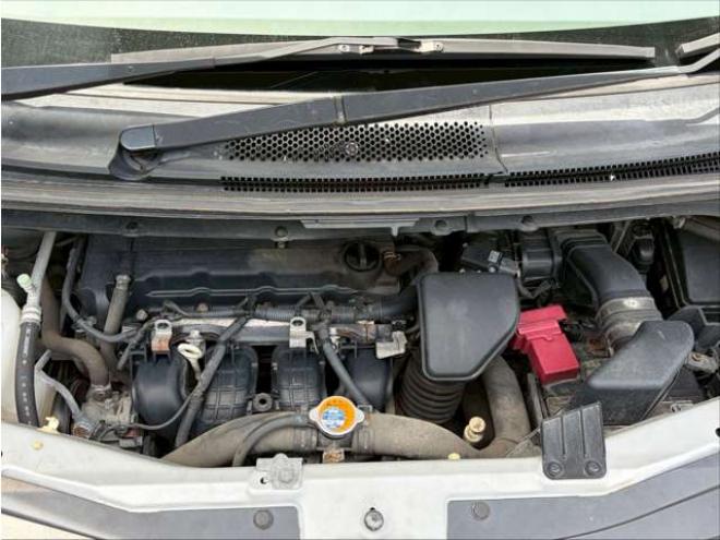 デリカD：5 2.4 シャモニー 4WD　両側電動スライドドア　クルーズコントロール　TV　ナビ　バックカメラ　パワステ　パワーウィンドウ　盗難防止装置　横滑り防止装置　キーレスエントリー　寒冷地仕様 2400
