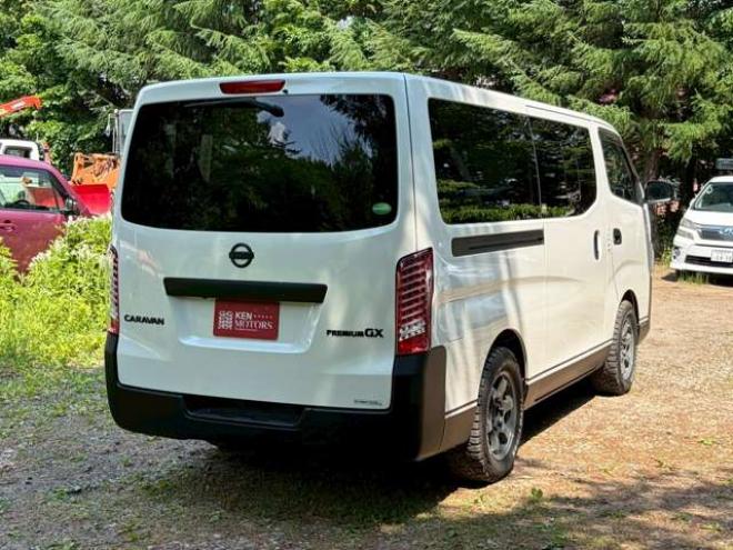 キャラバンNV350 2.5 プレミアムGX ロングボディ ディーゼルターボ 4WD　社外11インチナビ　バックカメラ　エンジンスターター　ETC　ワンオーナー　左側電動スライドドア　社外アルミ　パワーウィンドウ　パワステ　後席モニター　ABS　キーレスエントリー　衝突被害軽減ブレーキ 2500
