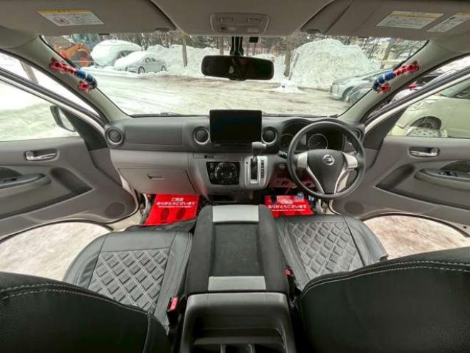 キャラバンNV350 2.5 プレミアムGX ロングボディ ディーゼルターボ 4WD　社外11インチナビ　バックカメラ　エンジンスターター　ETC　ワンオーナー　左側電動スライドドア　社外アルミ　パワーウィンドウ　パワステ　後席モニター　ABS　キーレスエントリー　衝突被害軽減ブレーキ 2500
