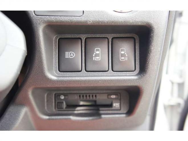 ハイエースバン2.8 スーパーGL ダークプライムII ロングボディ ディーゼルターボ 4WD　モデリスタフロントスポイラー　ワーク18インチAW　8インチナビTV 両側電動パワースライドドア 415COBRAフラットキット(ベッドキット) 2800