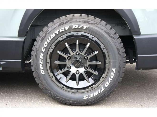 ハイエースバン2.8 スーパーGL ロング ディーゼルターボ 4WD　スーパーGL4WD415SAFARIコンプリートディスプレイオーディオ・両側パワースライドドア・クリアランスソナー装備! 2800