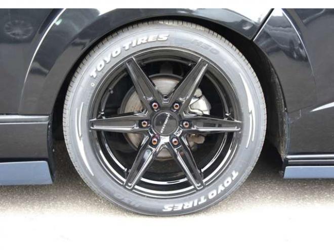 レジアスエース2.8 スーパーGL ダークプライム ロングボディ ディーゼルターボ 4WD　415COBRAオフィシャルコンプリート　ファントムヘッドライトシステム&新作HP-6　18インチホイール&フェイスリフトキット&フルエアロ&フローティングリップ&ローフォルムフェンダー　玄武2インチダウンブロック 2800