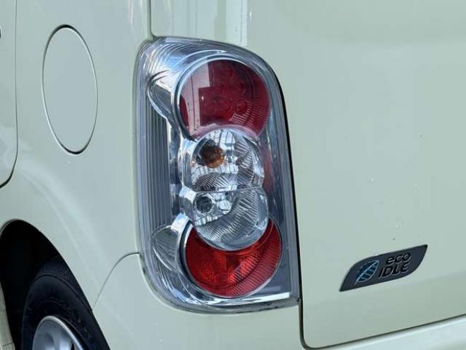 ミラココアX 4WD　インテリキー　オートエアコン　エンジンスターター　電動格納ミラー　アイドリングストップ　CD AUX 660
