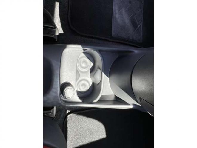 フィアット500(チンクエチェント) 1.2 8V ポップ　左ハンドル　5MT　赤/ベージュ/水色内装　電動サンルーフ　キーレス　純正オーディオ　FOXスポーツマフラー　グレッティエアクリーナー　DEPOヘッドライト 2WD 1200