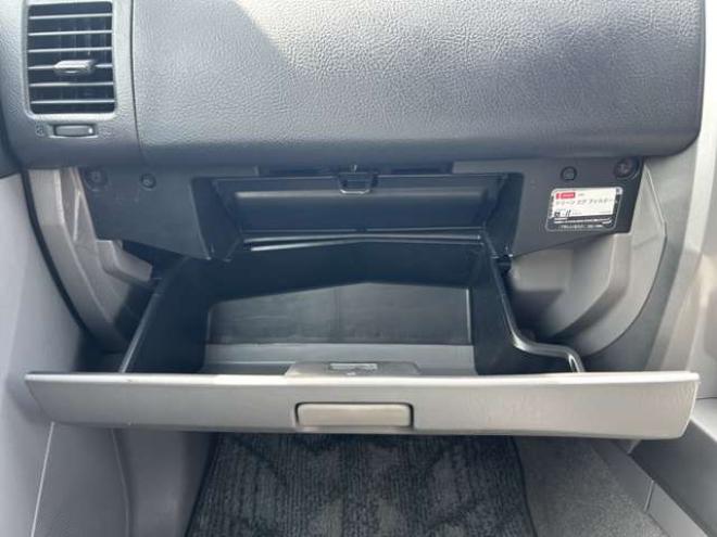 ハイラックスサーフ2.7 SSR-X リミテッド 4WD　MID17インチホイール/LEDヘッドライト/LEDフォグ/リアフォグ/キーレス/社外ナビ/バックカメラ 2700
