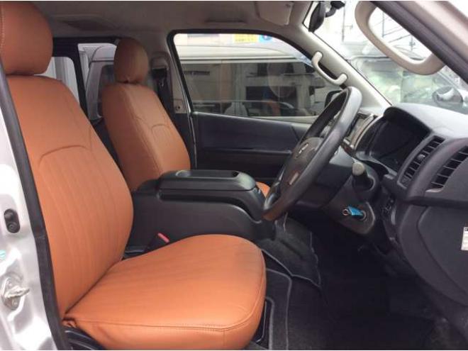 ハイエースバン3.0 スーパーGL ロング ディーゼルターボ 4WD　415SAFARI丸目ヘッドライトシステム/415SAFARI　フロントリップ/415COBRAベッドキット/BADRUKER16インチAW/オープンカントリーR/T/両側スライドドア/4WD 3000