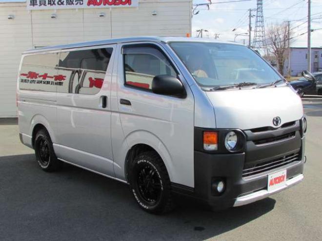 ハイエースバン3.0 スーパーGL ロング ディーゼルターボ 4WD　415SAFARI丸目ヘッドライトシステム/415SAFARI　フロントリップ/415COBRAベッドキット/BADRUKER16インチAW/オープンカントリーR/T/両側スライドドア/4WD 3000
